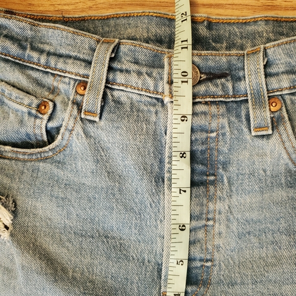 Levi's 501 Size 27 Cropped Straight Distressed JEans - Picture 8 of 9